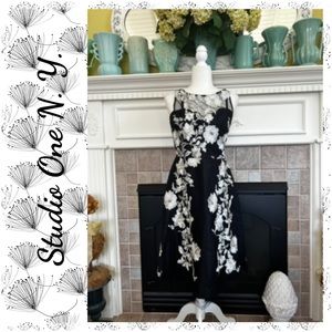 Studio One New York, dress size 4